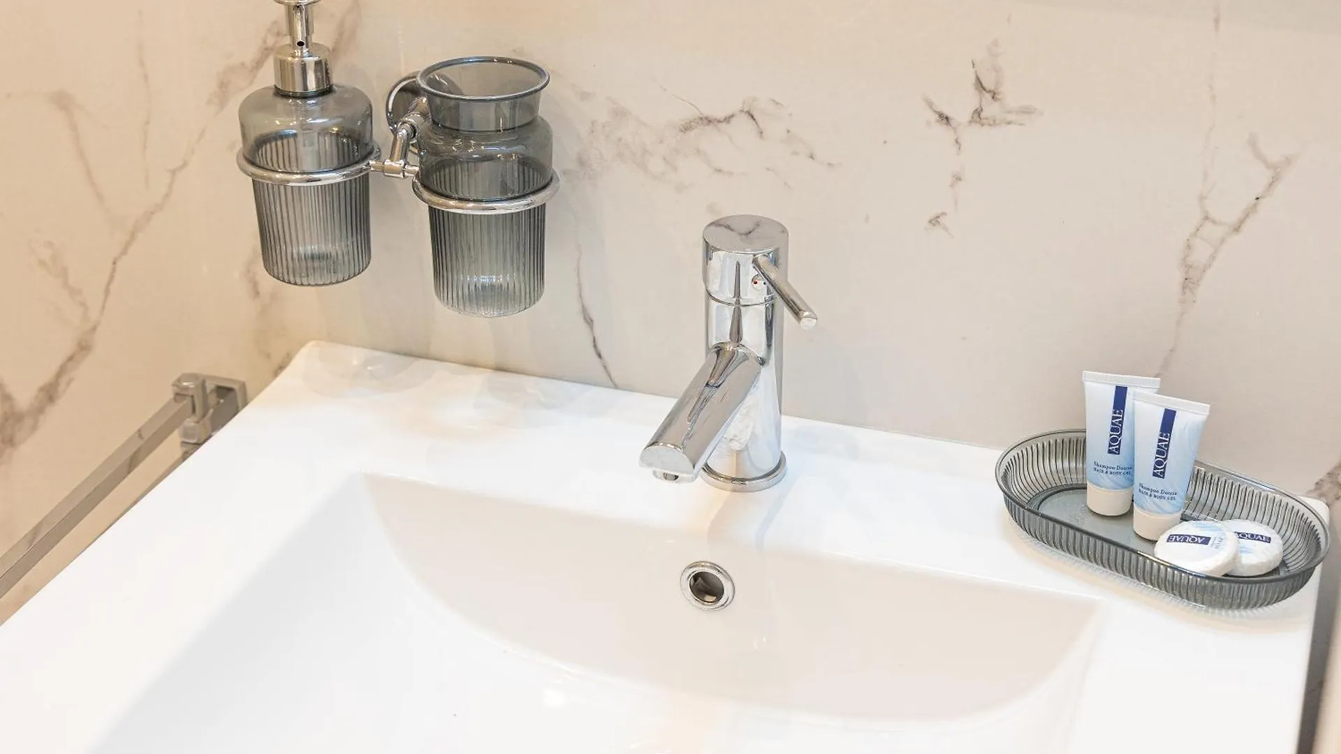 Constance Apartment By Rental In Rom