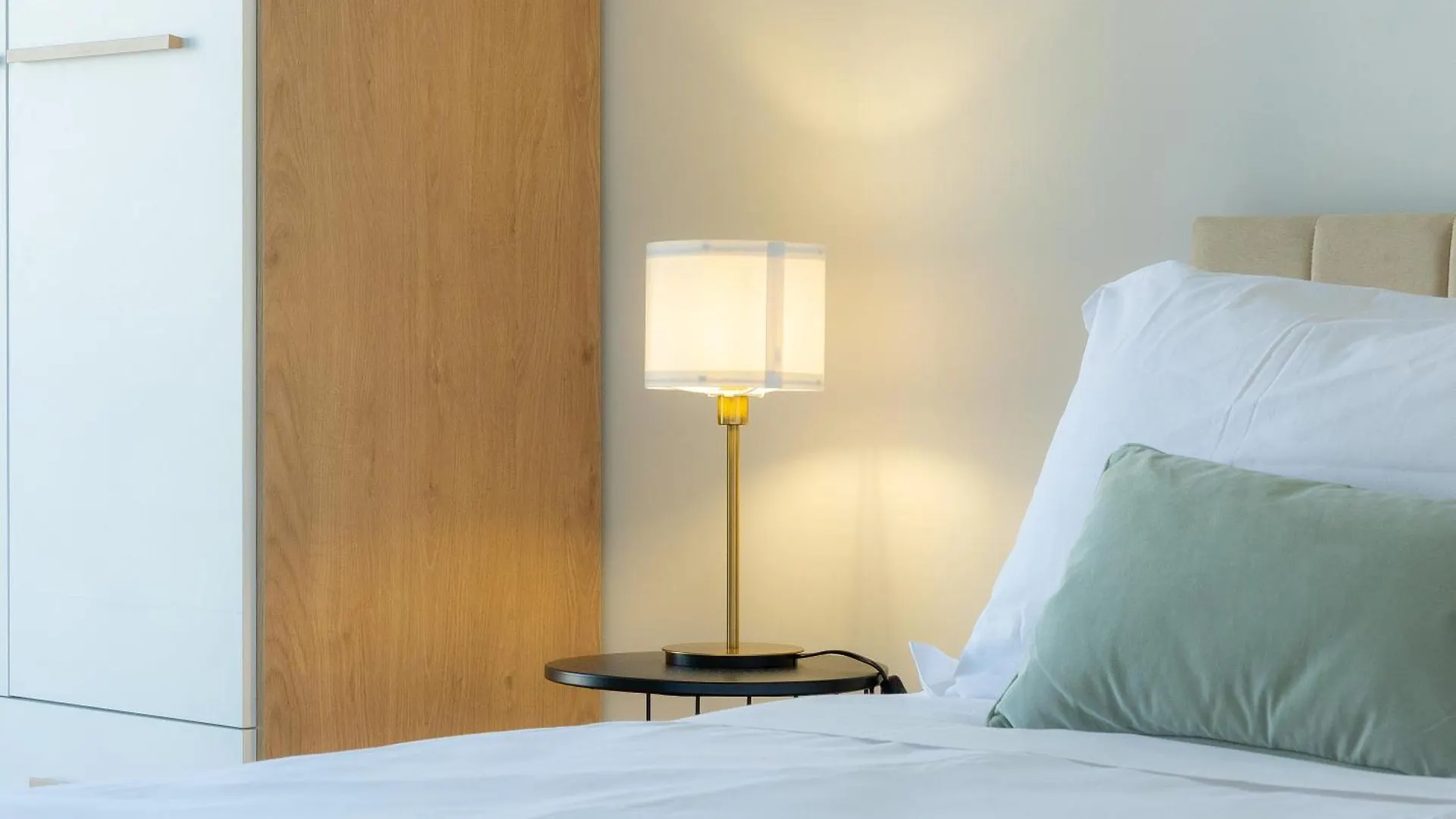 Constance Apartment By Rental In Rom 0*,