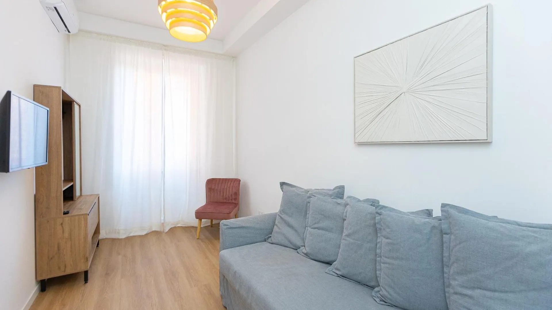 Constance Apartment By Rental In Rom Italien