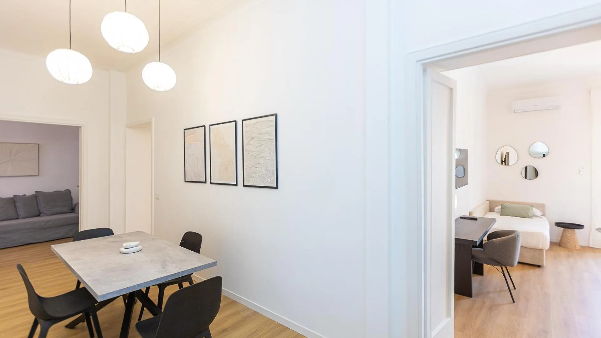 Constance Apartment By Rental In Rom